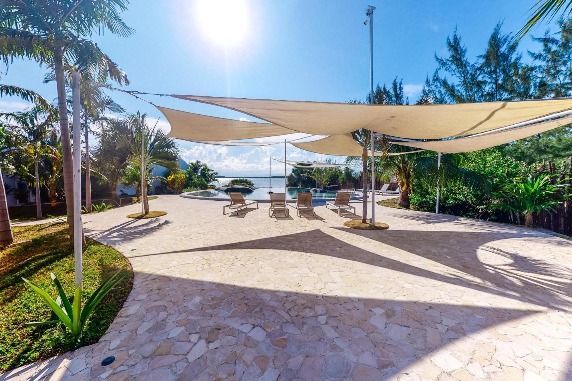 Swan Villas Maya Beach Phòng bức ảnh